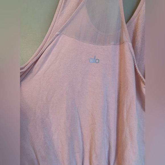 Alo yoga romper jumpsuit knit & sheer fabrics pink - Picture 7 of 9